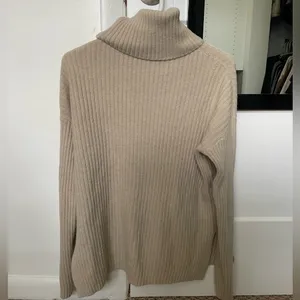 Cream Sweater thumbnail 2