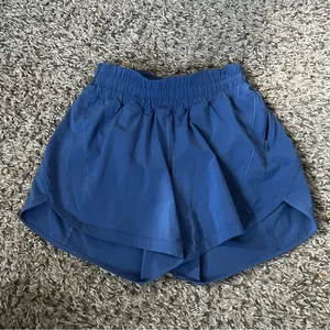Lululemon Track That Short 5" Water Drop size 4 thumbnail 1