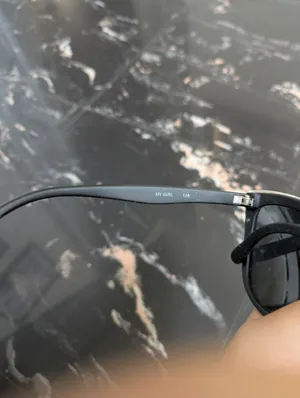 Quay Australia Black Cat Eye Sunglasses thumbnail 7