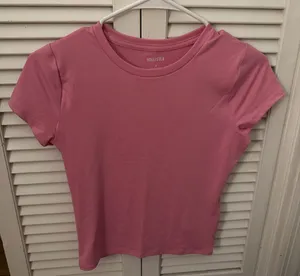 Hollister Top thumbnail 1