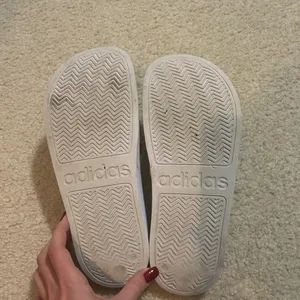 Unisex Adidas White and Black Slides thumbnail 6