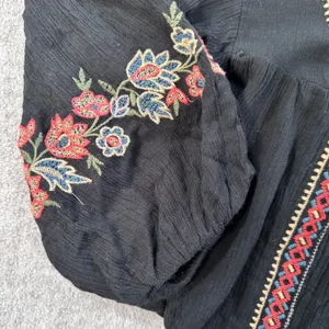American Eagle Peasant V-Neck Top Size X-Small Embroidered Gauzy Balloon Sleeve thumbnail 2