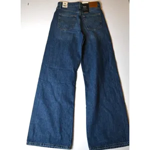 Levi's Premium Baggy Dad Women's 32x30 Jeans Hold My Purse Medium Wash thumbnail 9