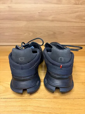 On Running Black Women's Sneakers - Size 7.5 thumbnail 4