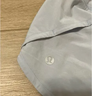 Lululemon Speed Shorts 2.5" thumbnail 3