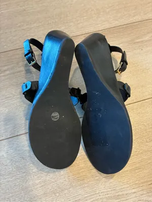 Tory Burch Women’s Zoey Wedge Thong Sandal Black Size 5.5 thumbnail 7