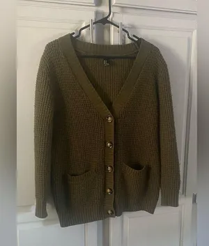 Forever 21 Olive Green Cardigan thumbnail 2