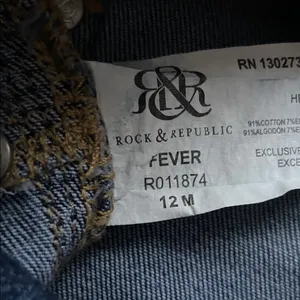 Rock & Republic Blue Skinny Jeans with Eyelet Detail thumbnail 15