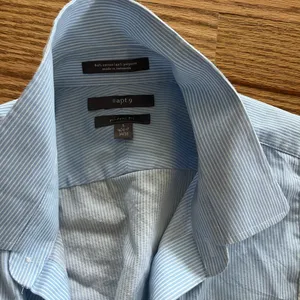 Long sleeve button down Size L thumbnail 3