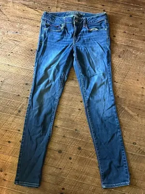 American Eagle distressed size 8 Skinny normcore jeans thumbnail 1