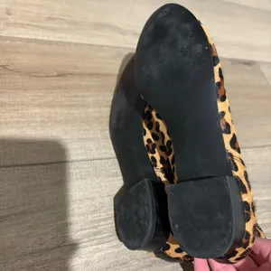 J Crew Calf Hair Leopard Print Chelsea‎ Ankle Boots size 6 thumbnail 5