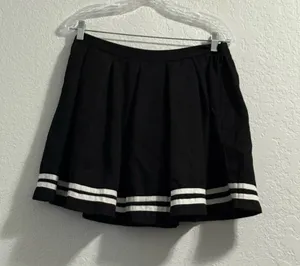 Hot topic Black Pleated Cheer Skirt short flirty Large goth fairycore thumbnail 1