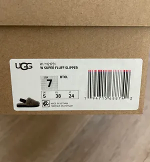 UGG Super Fluff Slipper size 7 NWT thumbnail 4