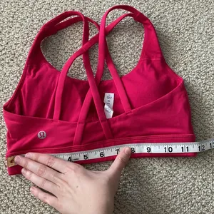 LULULEMON Energy Bra Calypso Pink Medium Support B/C Cup Luxtreme Sz 4 Like New thumbnail 11