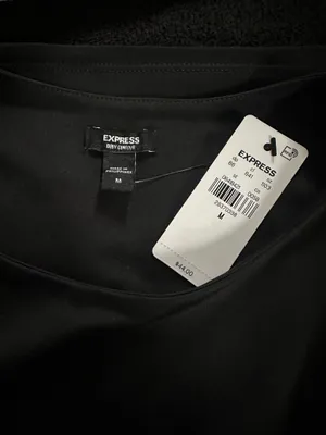 Express Body Contour High Compression High Neck Cropped Tank thumbnail 2