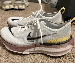 Nike Invincible 3 Running Shoes thumbnail 2