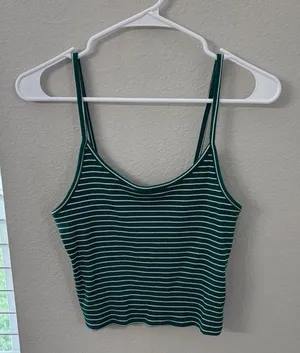 American Eagle Outfitters Green Fitted Crop Camisole thumbnail 1
