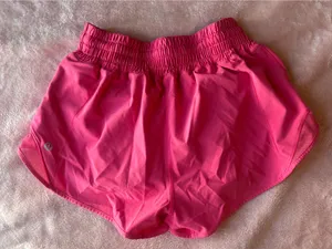 Lululemon Hotty Hot 2.5" pink thumbnail 2