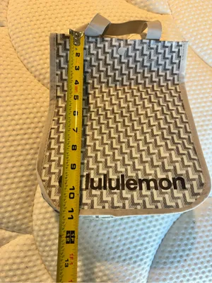 lululemon athletica gray Patterned Tote Bag thumbnail 2
