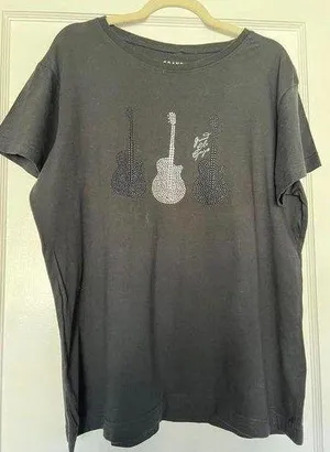 Grand Ole Opry Guitar Graphic Tee XL thumbnail 1