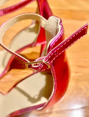 Charlotte Russe Metallic Fuchsia ankle strap Barbiecore Stilettos size 7 thumbnail 9