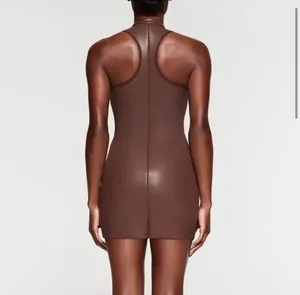 SKIMS Scuba Dress NWT XS thumbnail 3