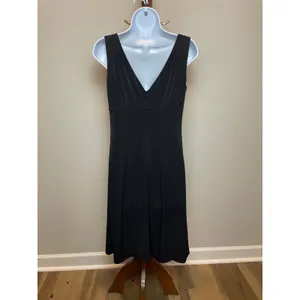 White House Black Market Womens Black Ruched Sheath Dress Size 8 thumbnail 5