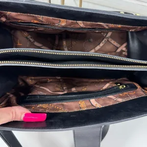 La Terre Multi Compartment Satchel Bag Handbag Purse Black‎ Large thumbnail 7