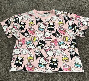 Pink Hello Kitty Graphic T-Shirt Size Medium 0296 thumbnail 1