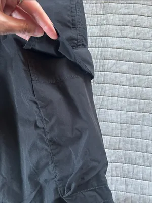 Uniqlo black cotton Wide Parachute Cargo loose baggy skater Pants Size S 27-30 thumbnail 4