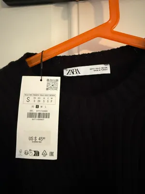 Zara Black Cropped Sweater thumbnail 2