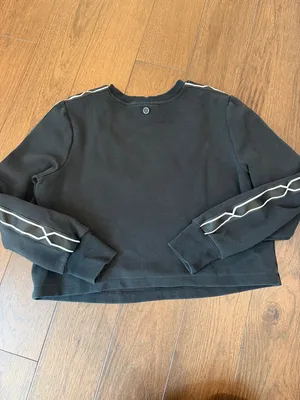 Hunter by Target Sweatshirt in Black Size Small - C16-028 thumbnail 6