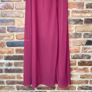 NWOT Lulu's Feel the Romance Burgundy Off-the-Shoulder Maxi Dress Women's Small thumbnail 5