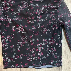 90s/00s Black Floral Fairycore Top w/ Pink Ribbon Ties‎ Sz xs thumbnail 6