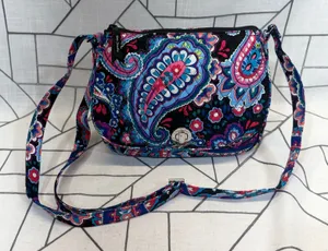Vera Bradley Crossbody Bag Small Midnight Blues Paisley Quilted Cotton Turnlock thumbnail 1