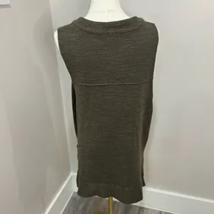 Free People‎ Olive Green Knit Sleeveless Tunic Vest Grommet Neck Womens Small thumbnail 3