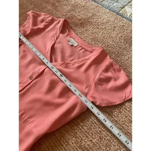 Loft Datlet Pink Button Down Short Sleeve Women’s Dress-Shirt Size 4P thumbnail 4