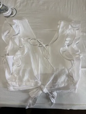 White Crop Top thumbnail 2