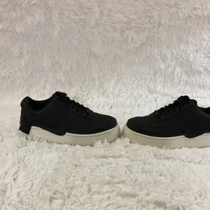 Nike Air Force 1 Women Black Low Back Sneakers.Size-7. thumbnail 3