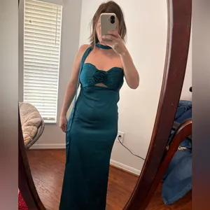 Hello Molly Trend lover Satin Strapless Dress thumbnail 6
