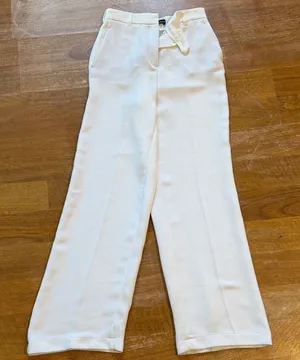 Zara Cream Elastic Waist Pants thumbnail 1