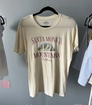 Santa Monica mountains graphic tee thumbnail 1