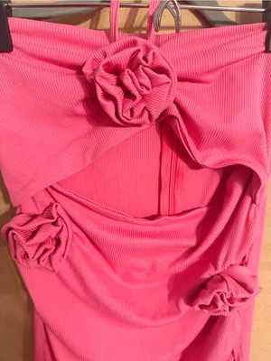 SHEIN Pink Rosette Halter Cutout Bodycon Maxi Dress Size Medium thumbnail 4