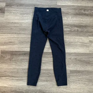 Vuori Dark Navy Leggings Small Printed Capri thumbnail 2