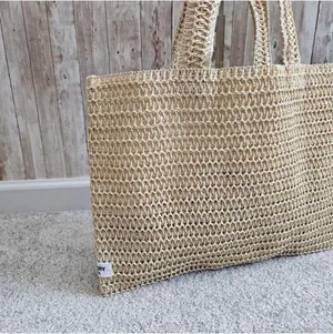Burberry goddess straw tote bag  thumbnail 4