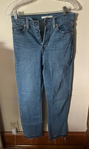 Levi’s Wedgie Straight Jeans thumbnail 1