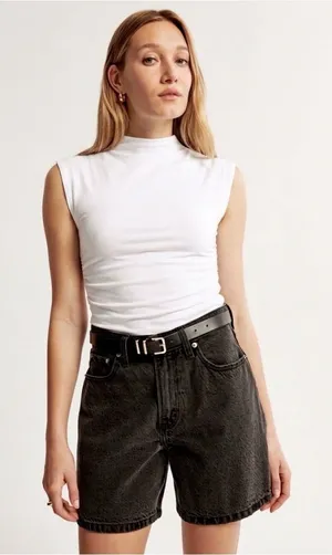 Abercrombie & Fitch The Paloma Bodysuit in White thumbnail 1