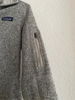 Patagonia Light Gray Half-Zip Fleece Pullover thumbnail 4