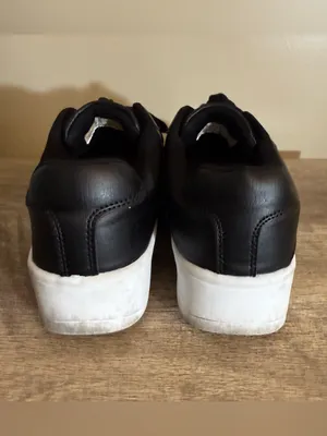 Time and Tru Platform Black Faux Leather Sneakers Women’s Size 8 Lace Up thumbnail 4
