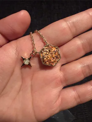 Kendra Scott vintage gold sheen obsidian Pendant Necklace with Star Charm thumbnail 2